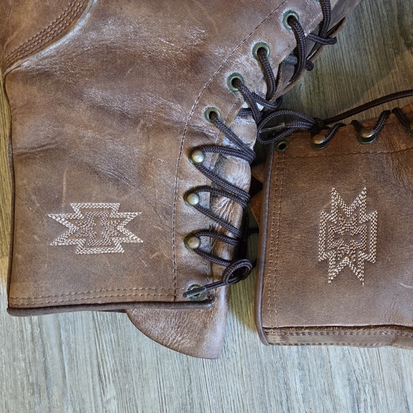 Cool Brown Leather Stylish Women's Boots Size 9 1/2 Distressed Cowboy Fringe - Picture 6 of 12